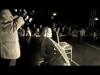 Pornostar italiana vittoria risi live al misex 2010 live show