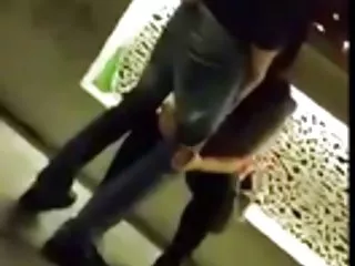 Xxx foto pompino in discoteca da jls