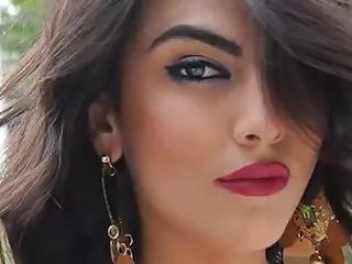 Xxx film online giulia salemi. la persiana di pechino express